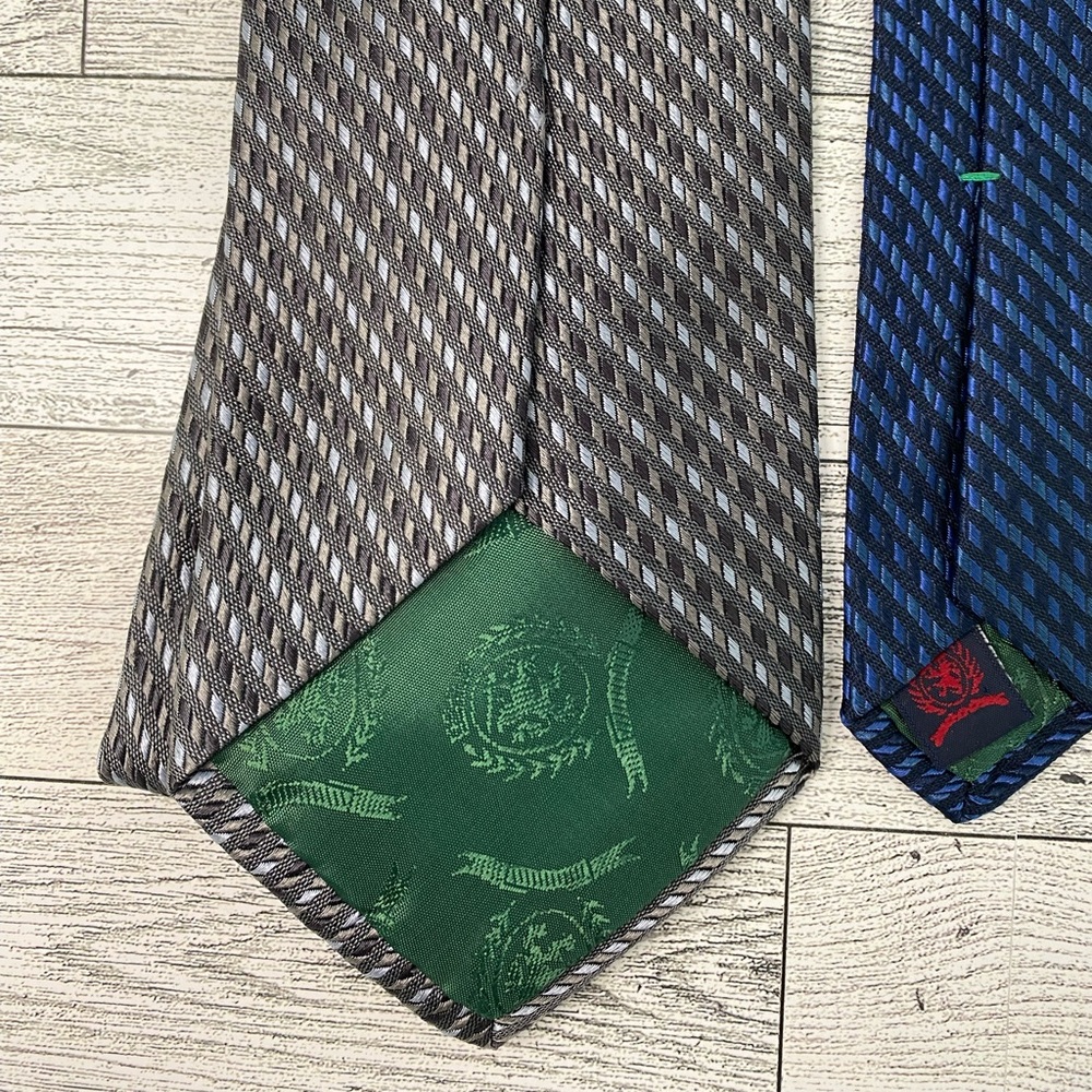 Tommy Hilfiger Mens Formal Necktie 57.5"‎ Long x 3.5" Wide Gray Silver Neck Tie - Picture 4 of 5